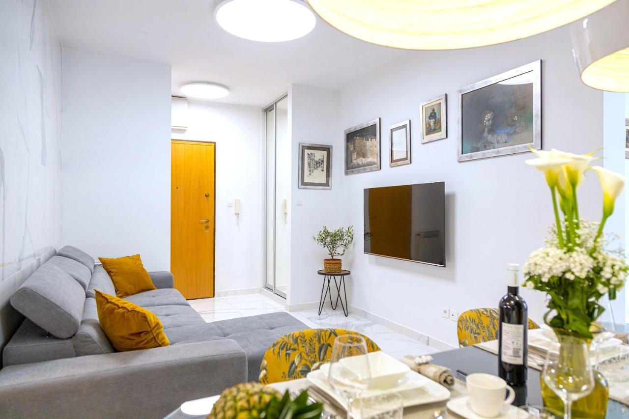 Lux Holiday Apartment Tony @ 10 Min Znjan Beach Spalato Esterno foto